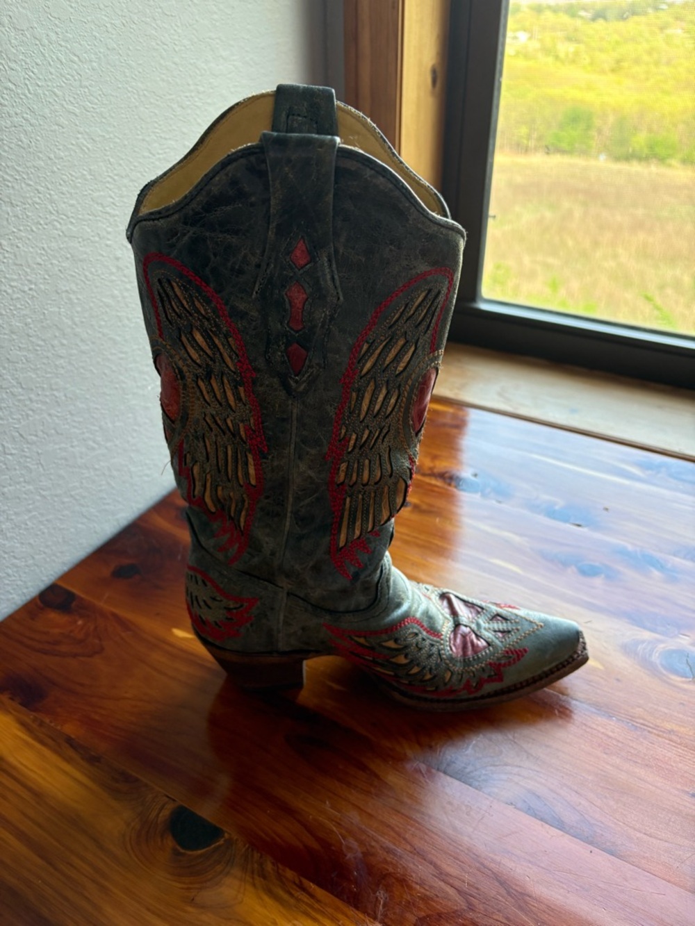 Green Leather Women's Western Heeled Boots with Red Embroidery - Picture 5 of 7